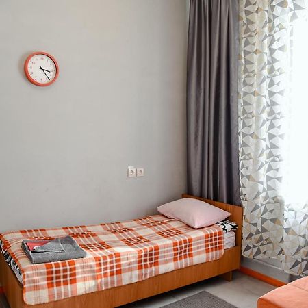 Hostel Apostol Novossibirsk Extérieur photo