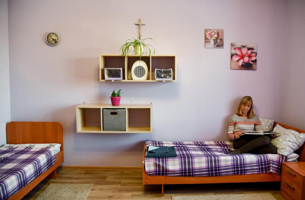 Hostel Apostol Novossibirsk Extérieur photo